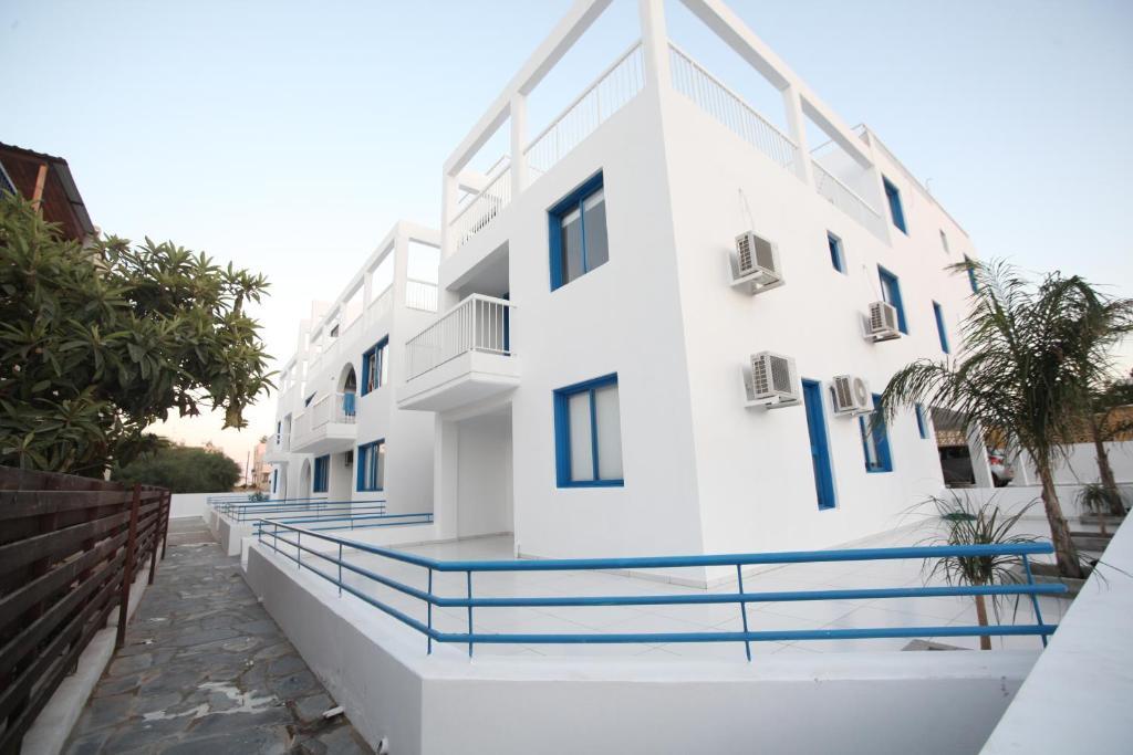 Aphentrika Apartments Protaras Bilik gambar